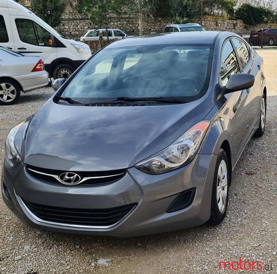 2011' Hyundai Elantra photo #5