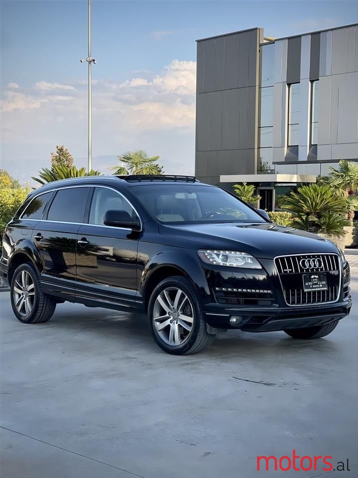 2011' Audi Q7 photo #1