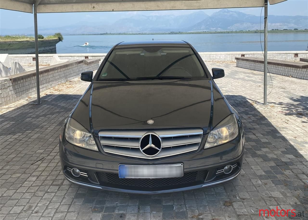 2009' Mercedes-Benz 200 photo #3