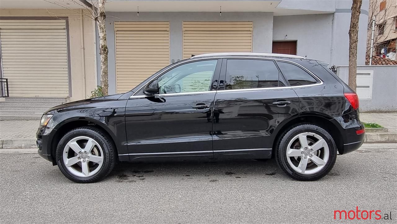 2011' Audi Q5 photo #4