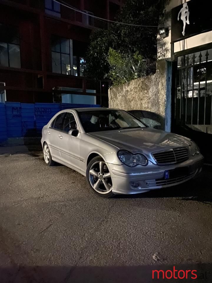 2005' Mercedes-Benz C 270 photo #1