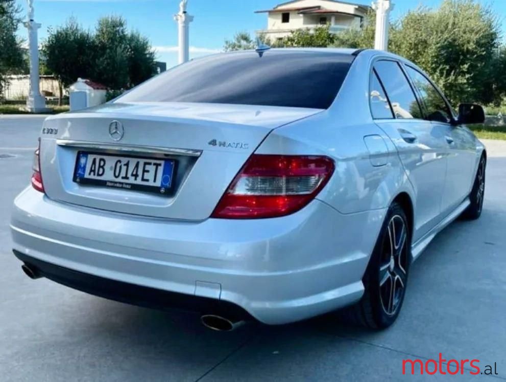 2010' Mercedes-Benz C 300 photo #5