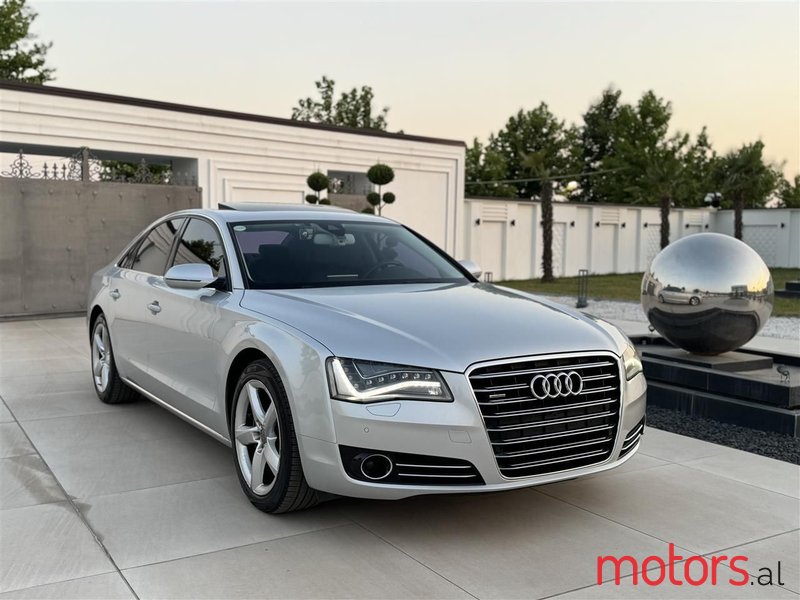 2012' Audi A8 photo #1