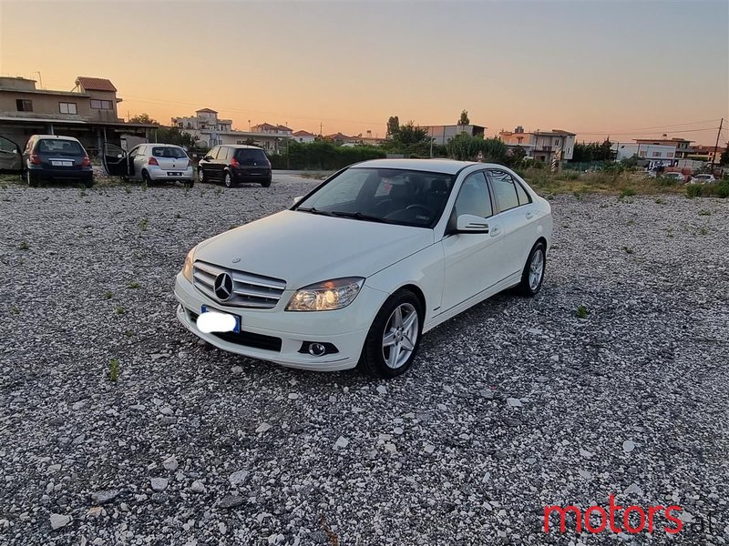 2010' Mercedes-Benz C 220 photo #1