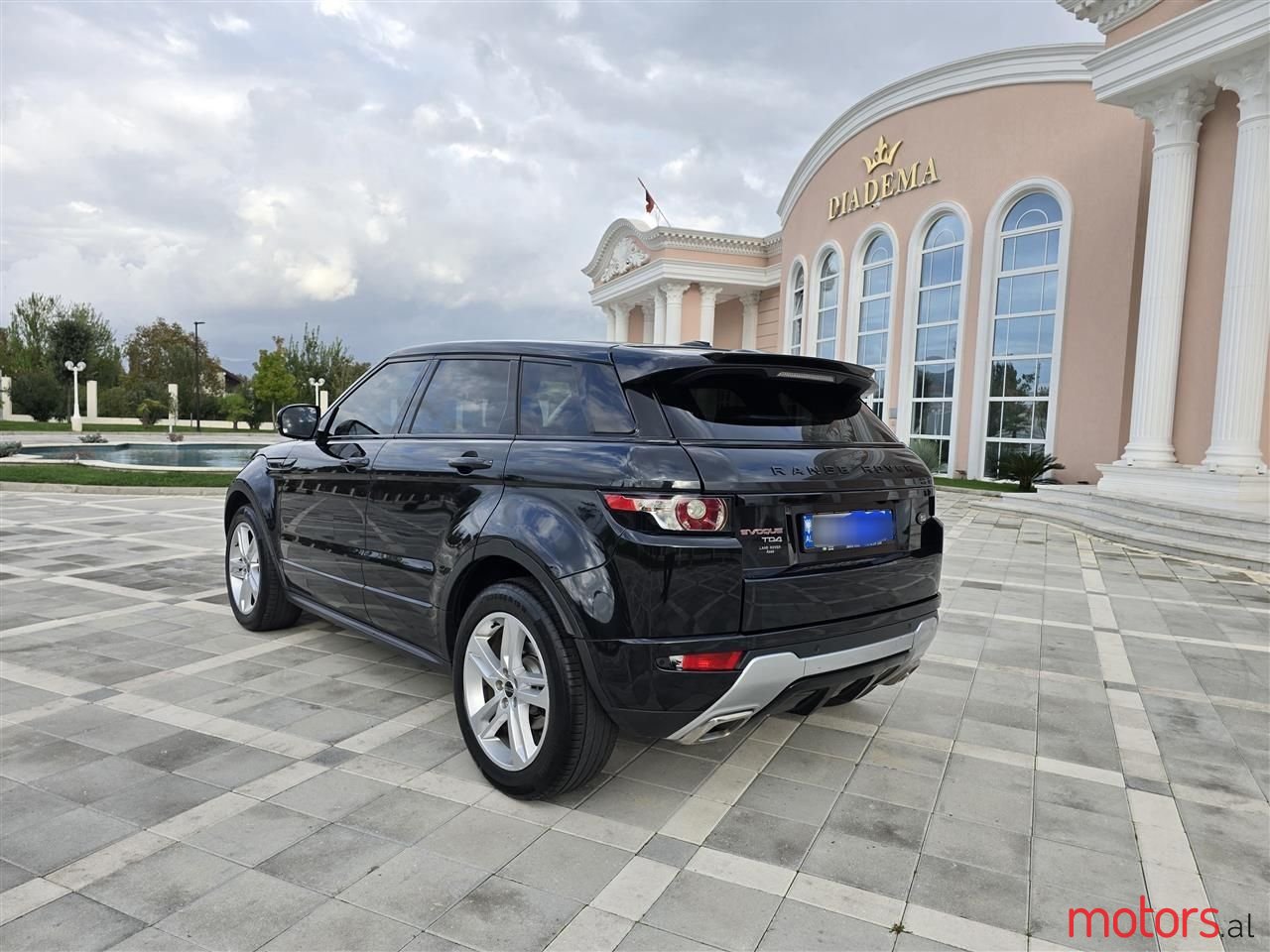 2012' Land Rover Range Rover Evoque photo #3