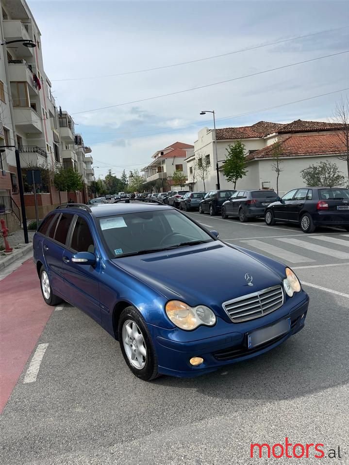 2005' Mercedes-Benz C 200 photo #1