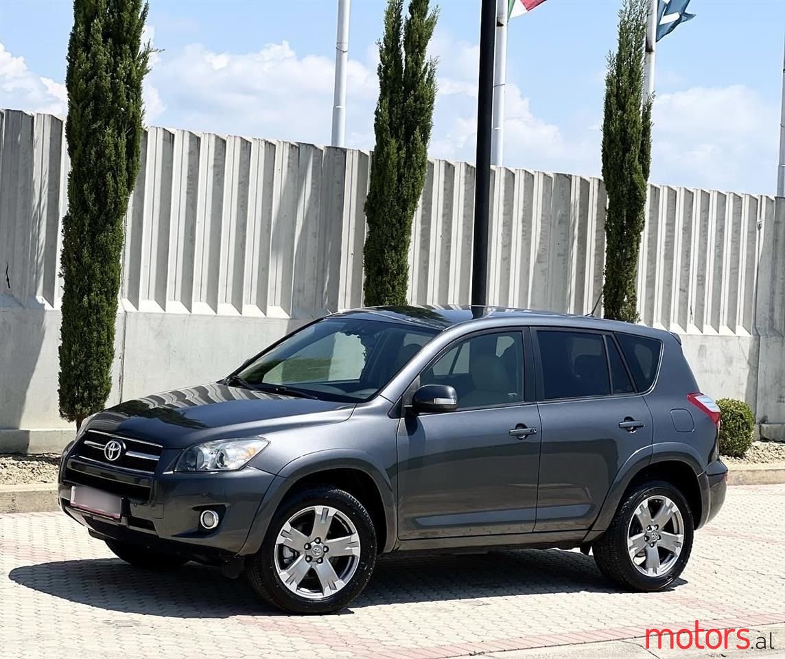 2010' Toyota RAV4 photo #1