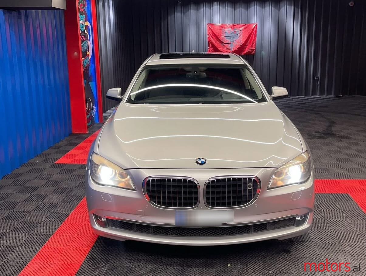 2009' BMW 750 Super mjet photo #3