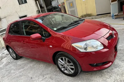 2008' Toyota Auris