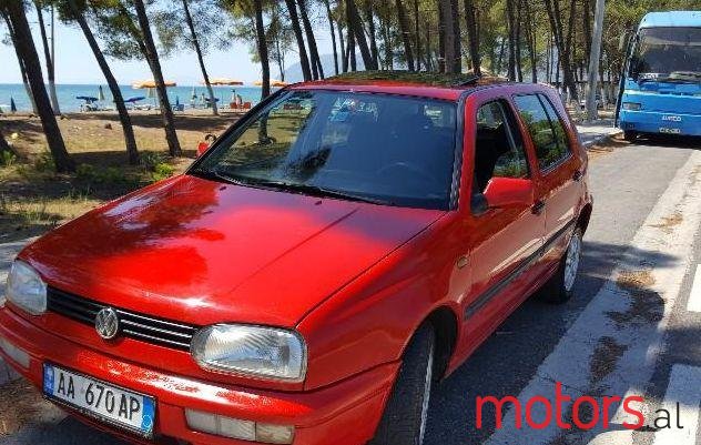 1996' Volkswagen Golf photo #1