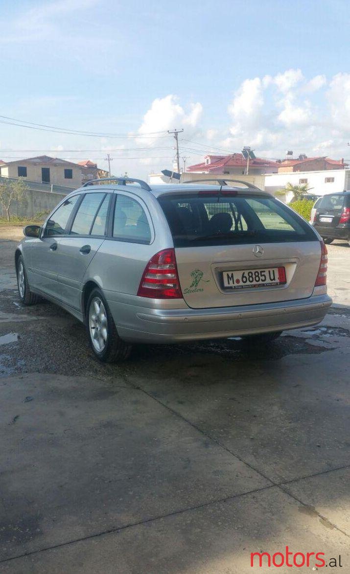2004' Mercedes-Benz C-Class photo #1