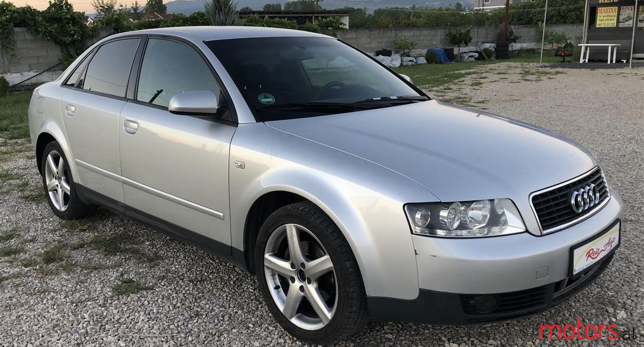 2001' Audi A4 photo #1