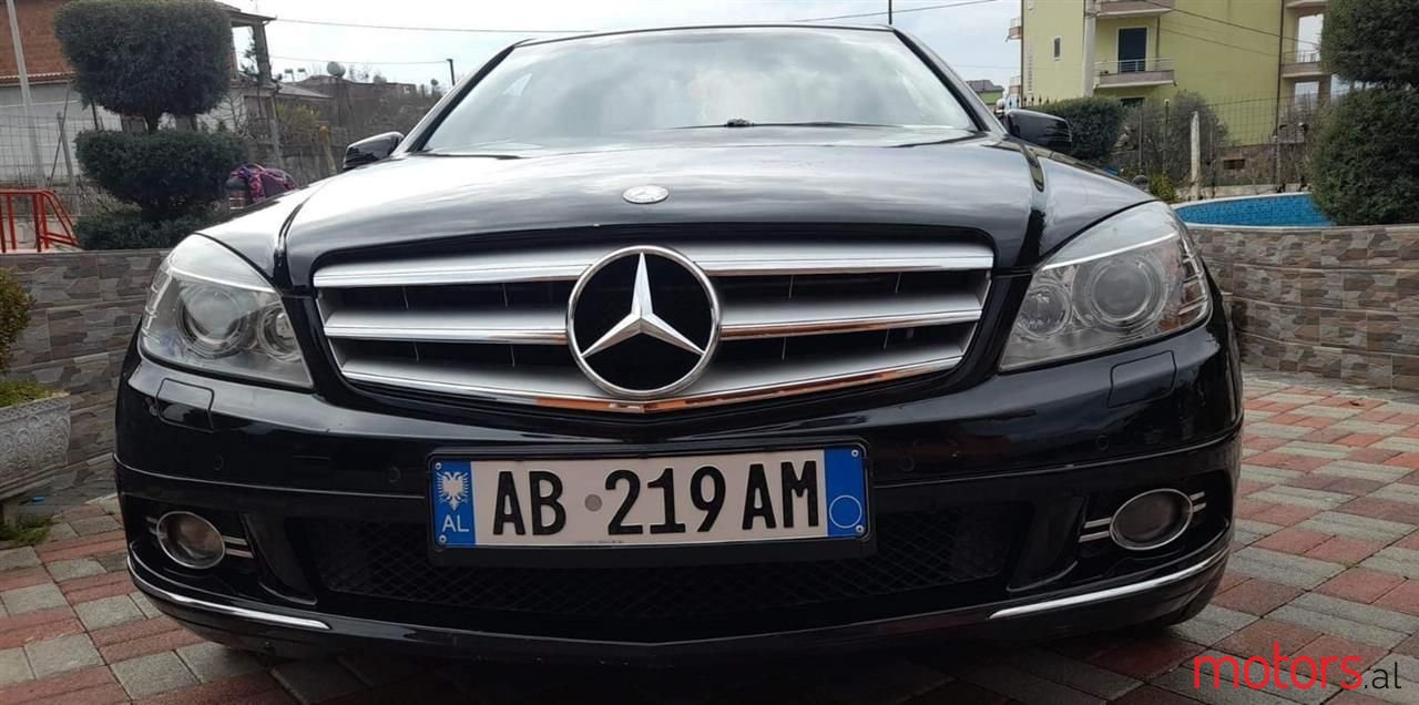 2010' Mercedes-Benz C 220 photo #1