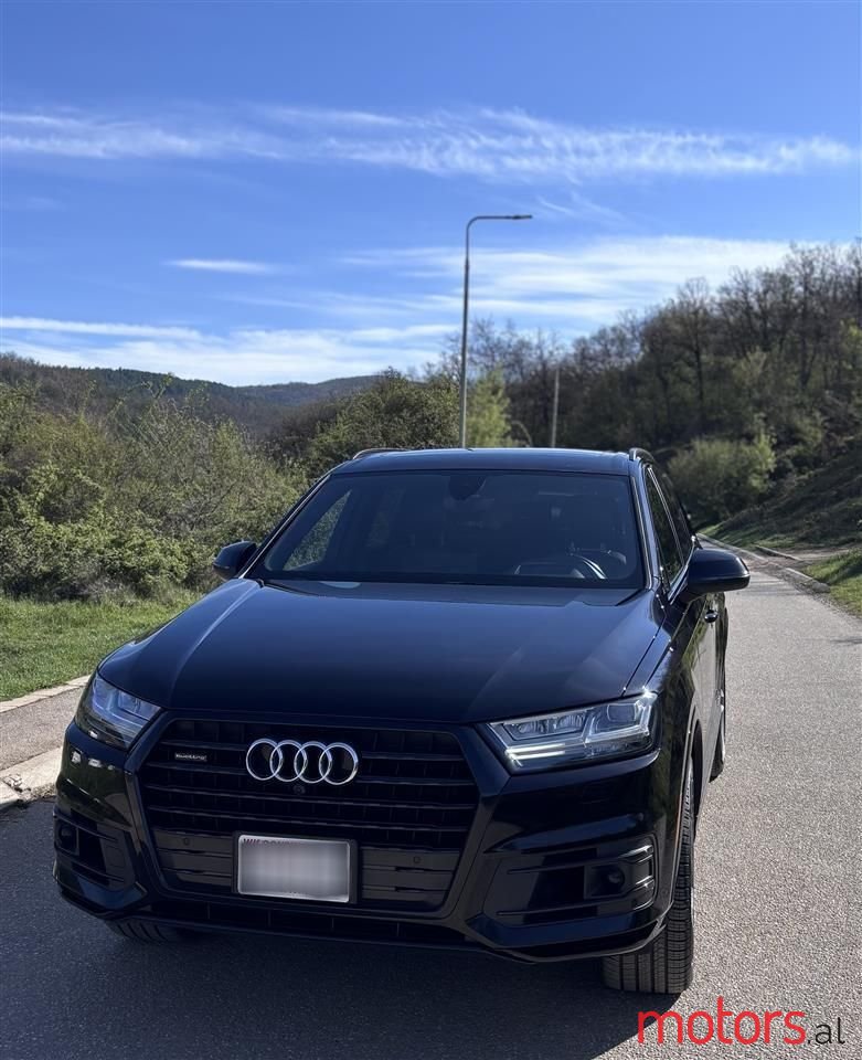 2018' Audi Q7 photo #1
