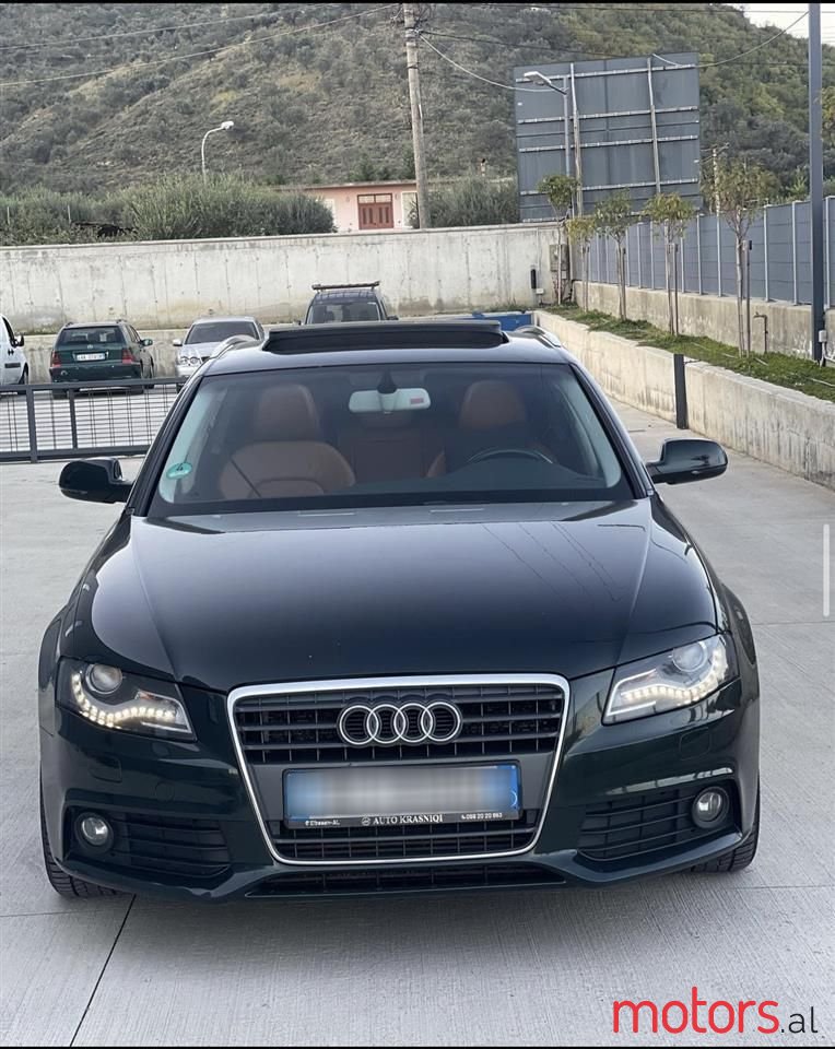 2010' Audi A4 photo #1