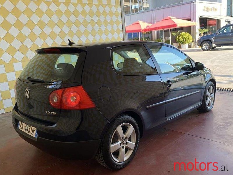 2009' Volkswagen Golf photo #1