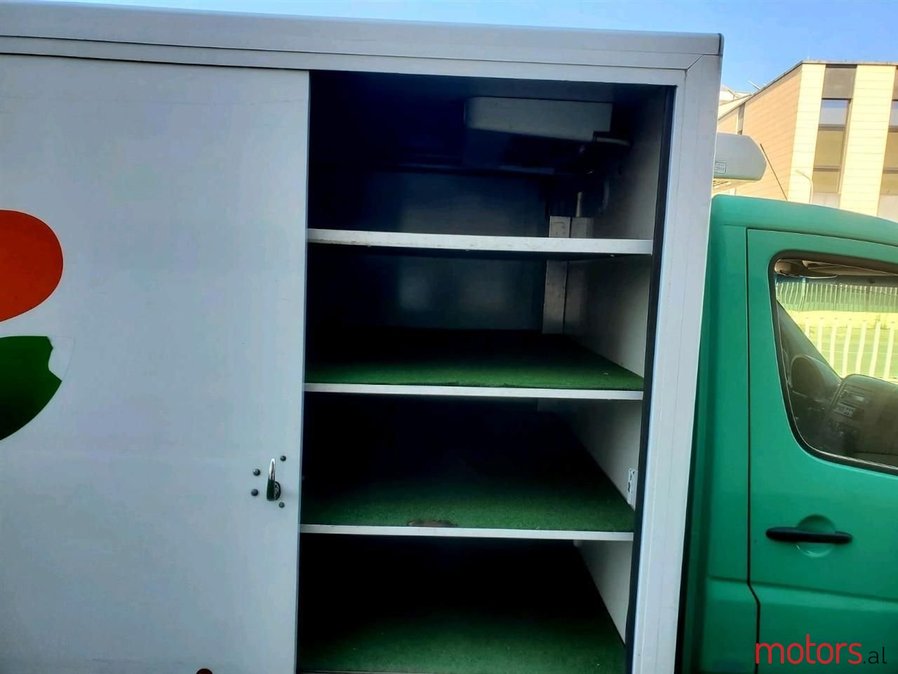 2012' Mercedes-Benz V 200 photo #4