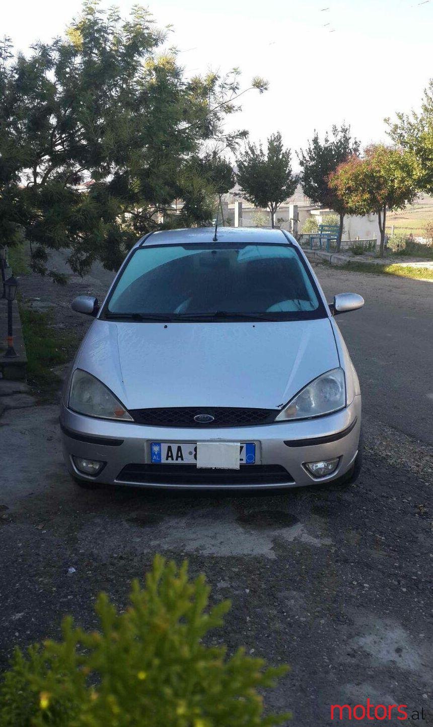 2004' Ford Focus photo #2