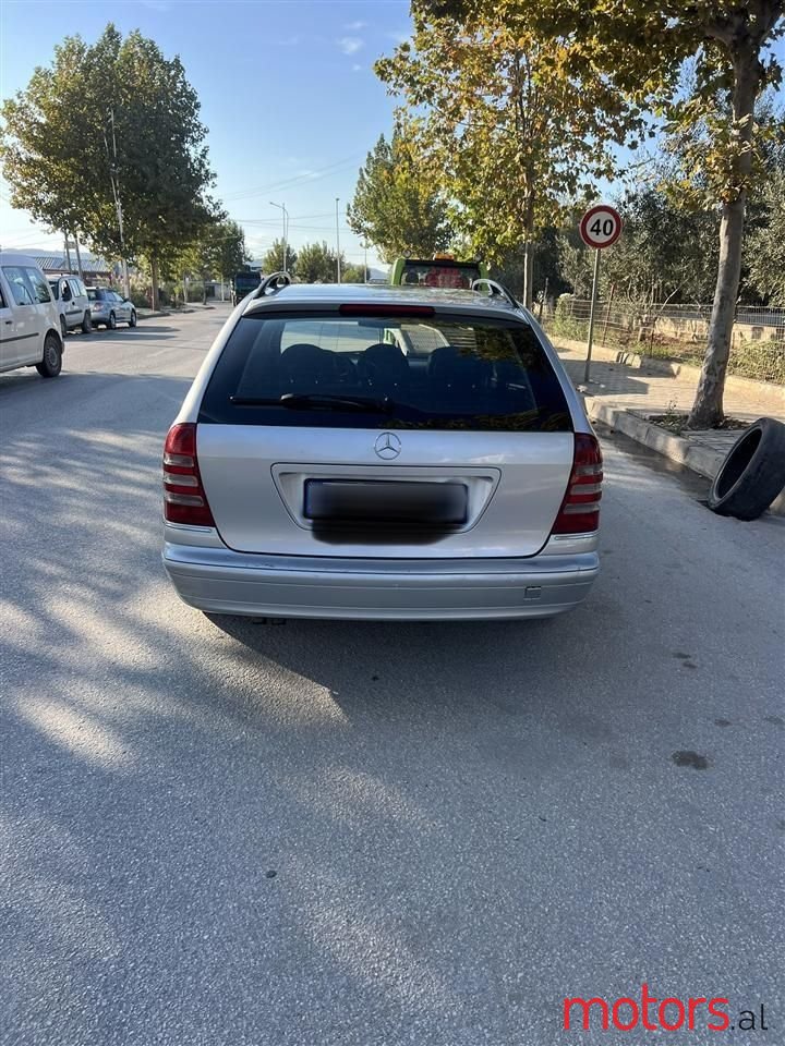 2005' Mercedes-Benz C 200 photo #2