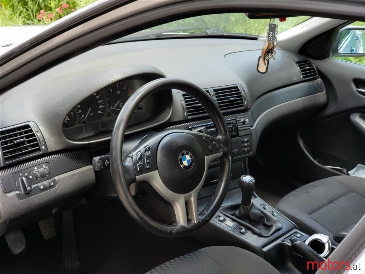 1998' BMW 320 photo #5