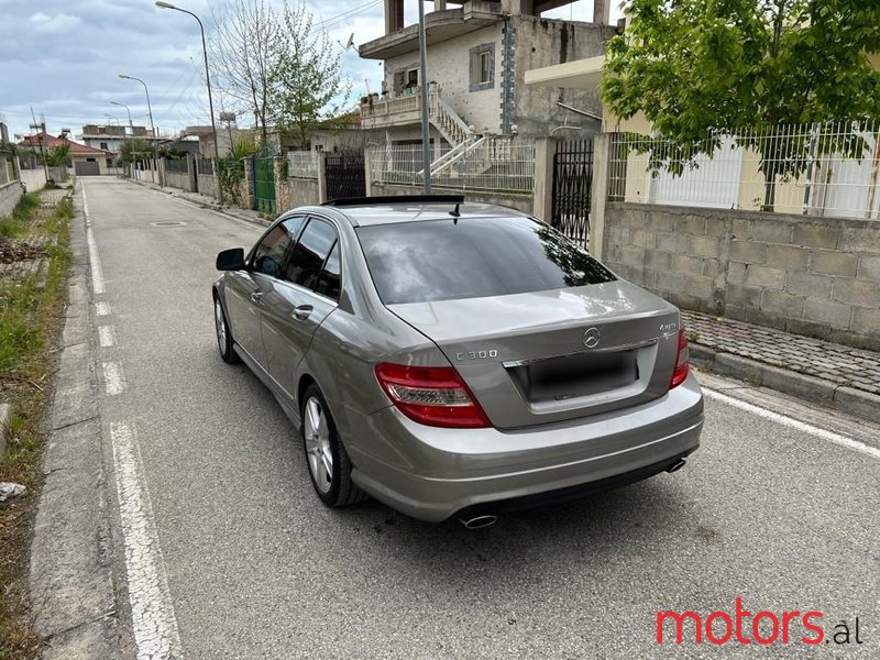 2008' Mercedes-Benz C 300 photo #4