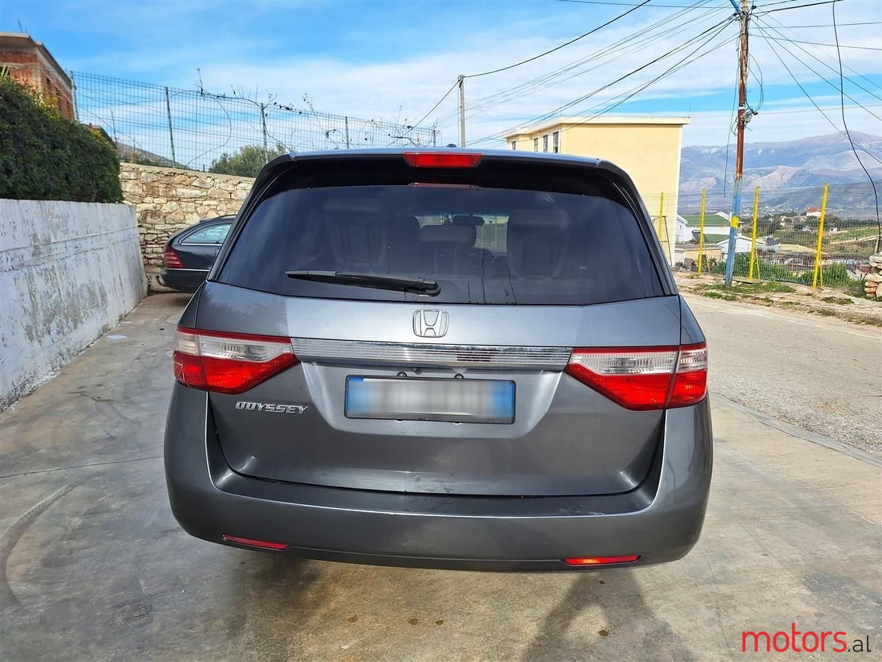 2012' Honda Odyssey photo #5