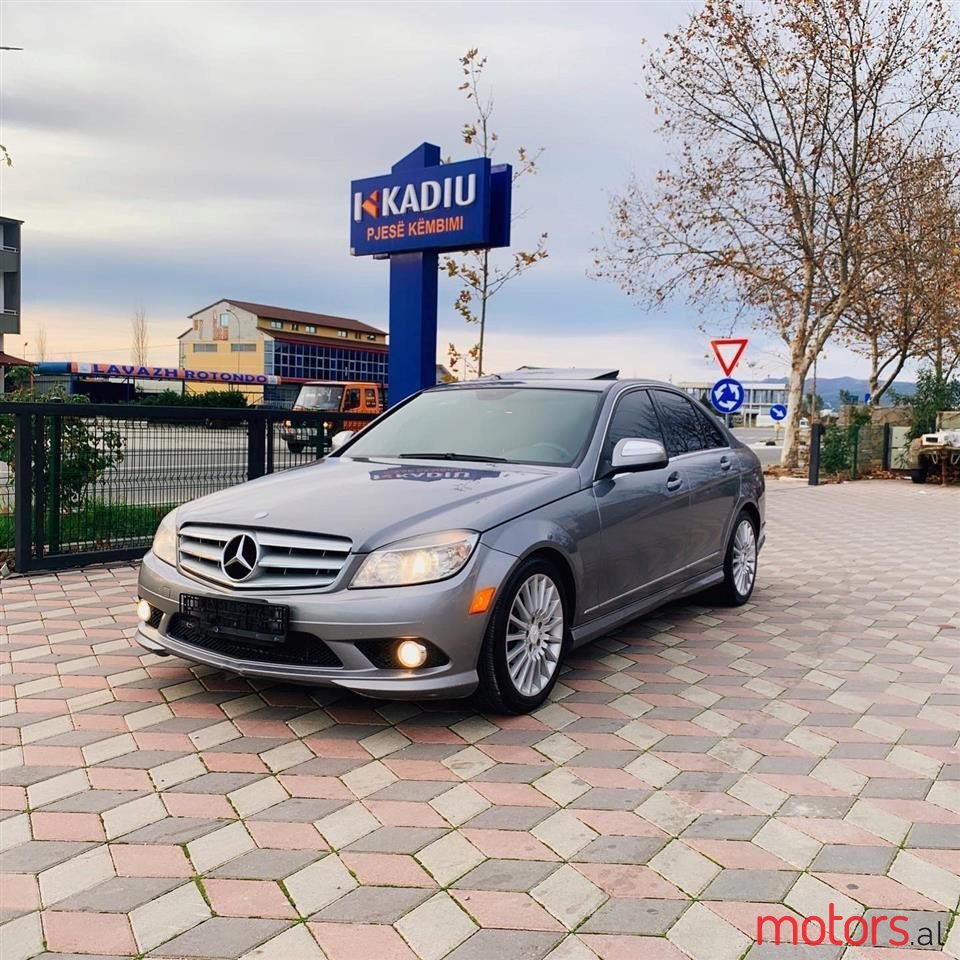 2009' Mercedes-Benz C 230 photo #3