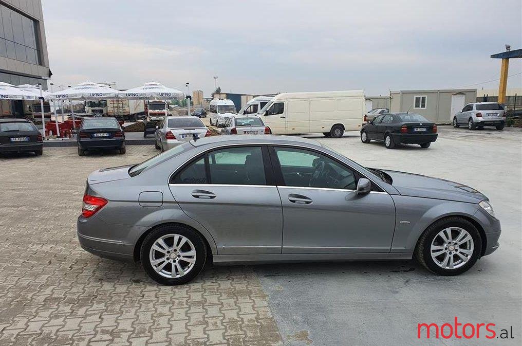 2009' Mercedes-Benz C 220 photo #1