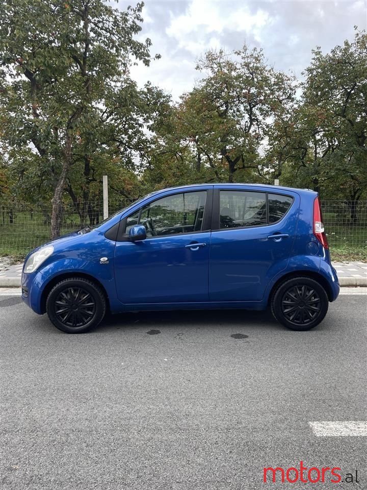 2010' Suzuki Splash photo #5