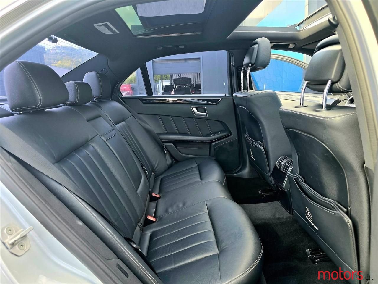 2015' Mercedes-Benz E 250 photo #6