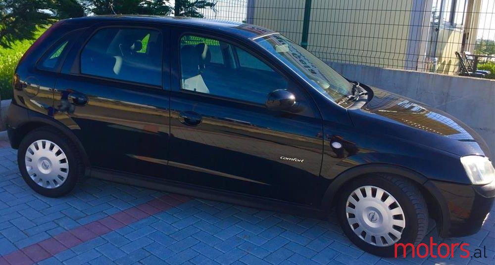 2002' Opel Corsa photo #2