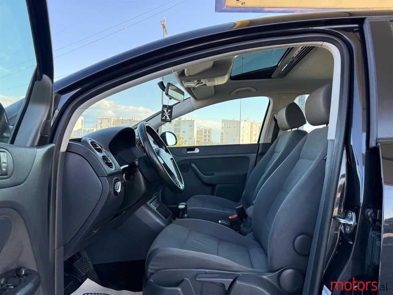 2007' Volkswagen Golf Plus photo #4