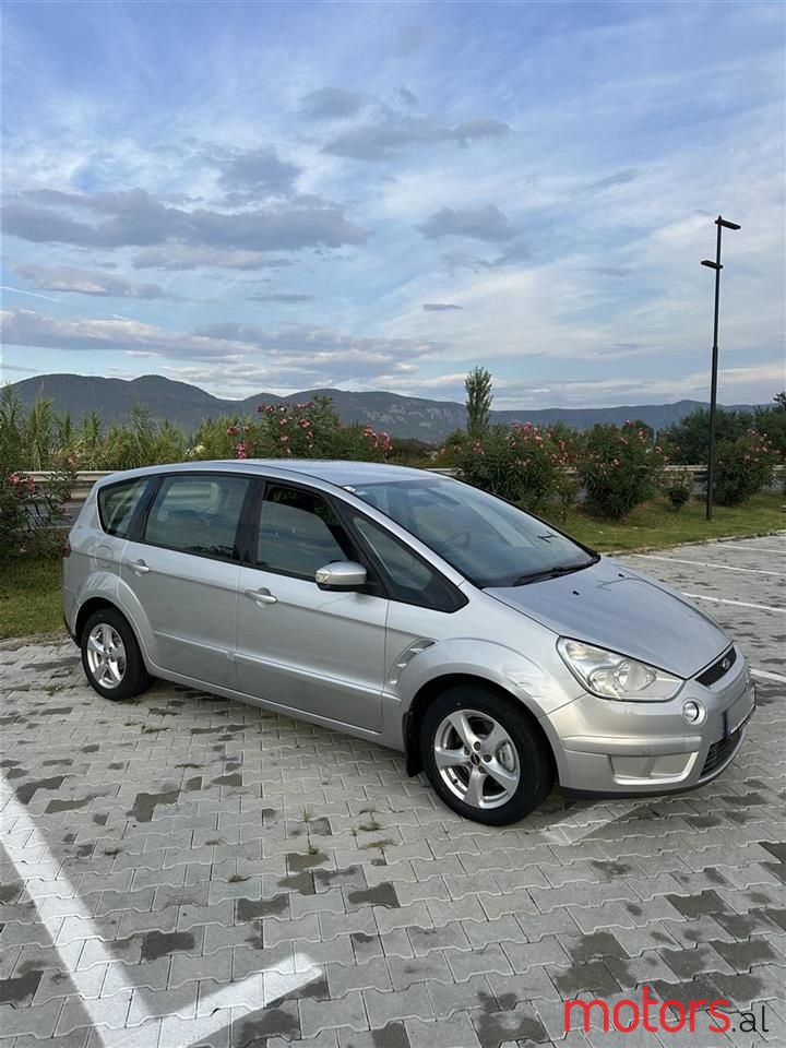 2008' Ford S-Max photo #5