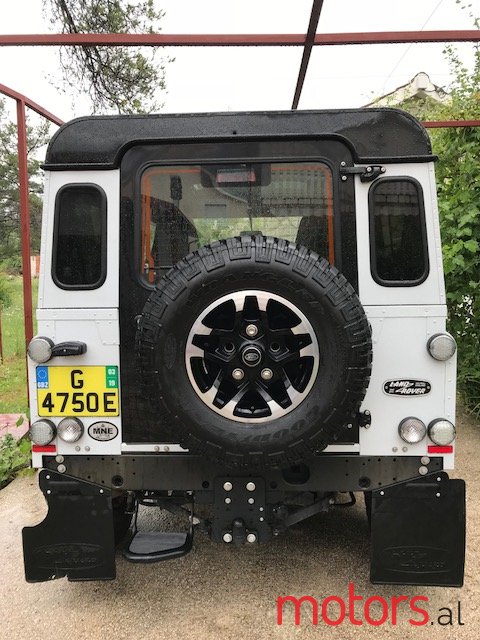 2016' Land Rover Defender 90 ADVENTURE EDITION photo #3