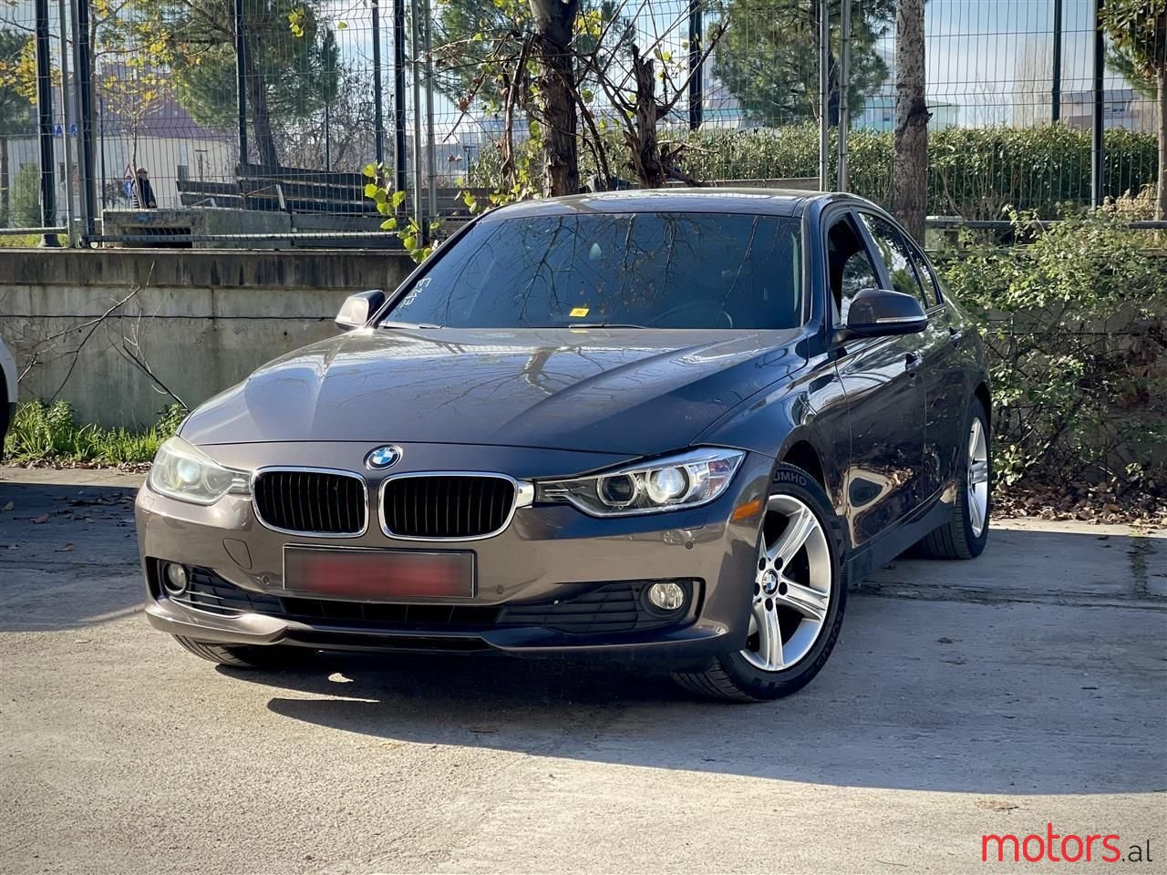 2012' BMW 320 photo #2