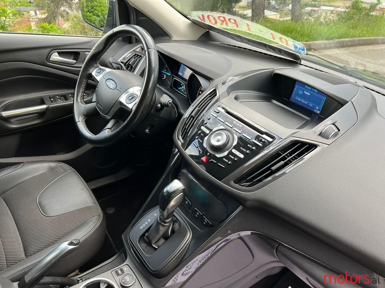 2015' Ford Kuga photo #3