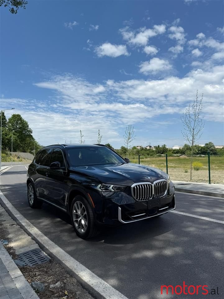 2024' BMW X5 photo #2