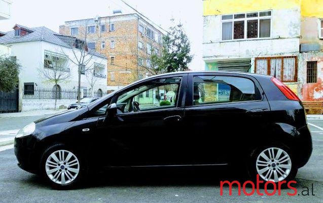 2007' Fiat Punto photo #1