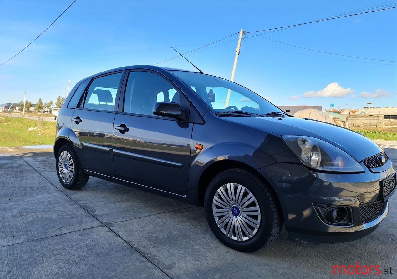 2007' Ford Fiesta photo #1