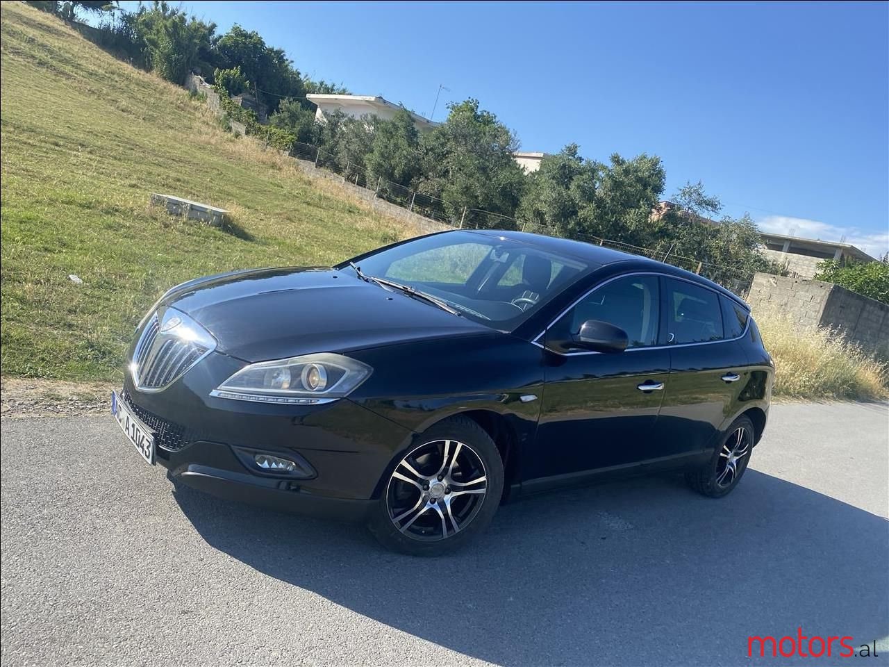 2010' Lancia Delta photo #1