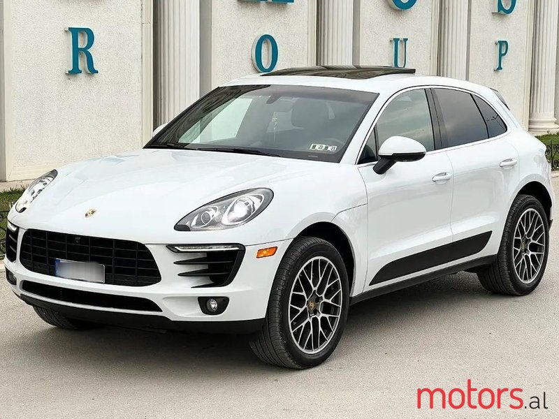 2017' Porsche Macan photo #1