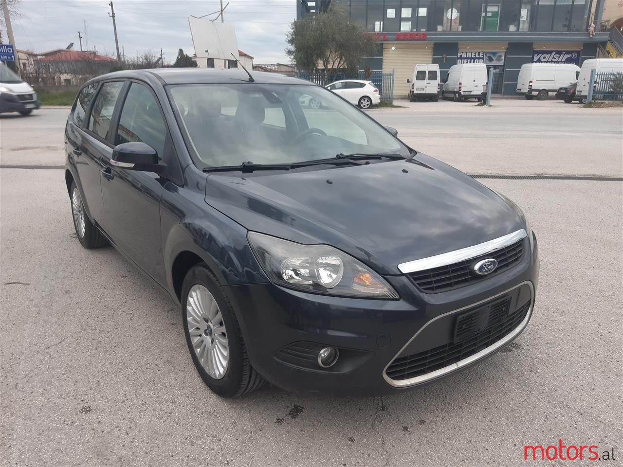 2010' Ford Focus photo #1