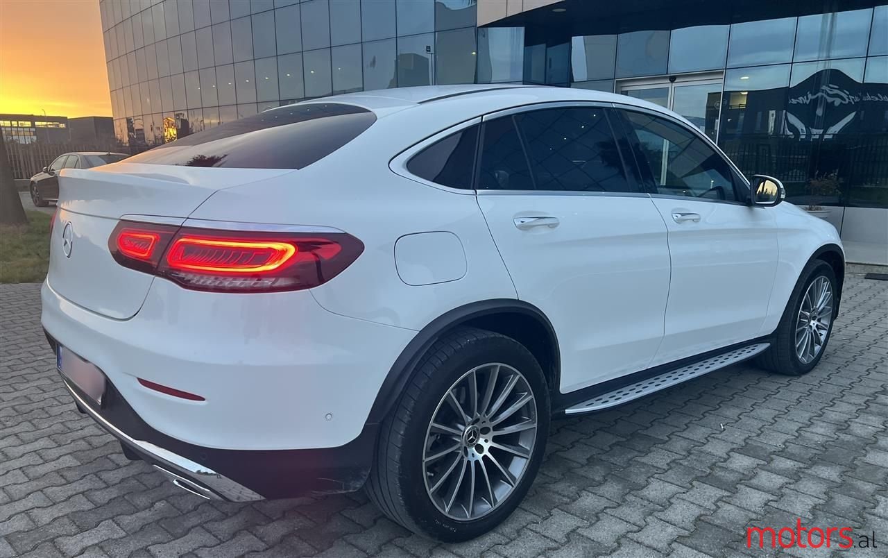 2021' Mercedes-Benz GLC 250 photo #6