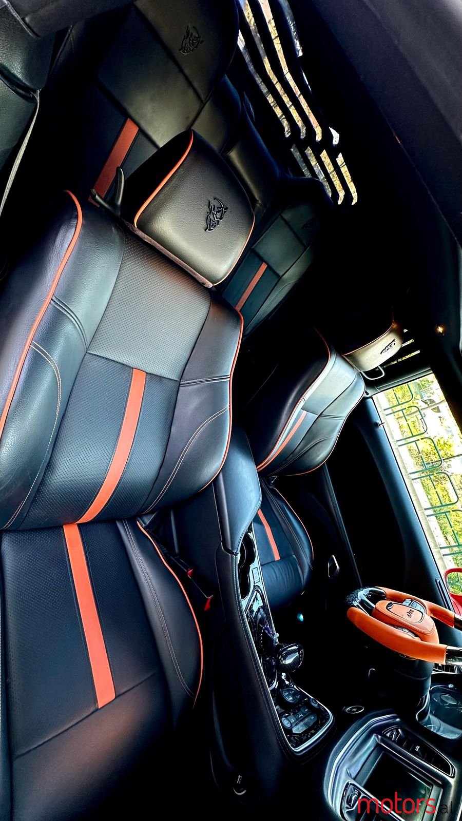 2019' Dodge Challenger photo #3