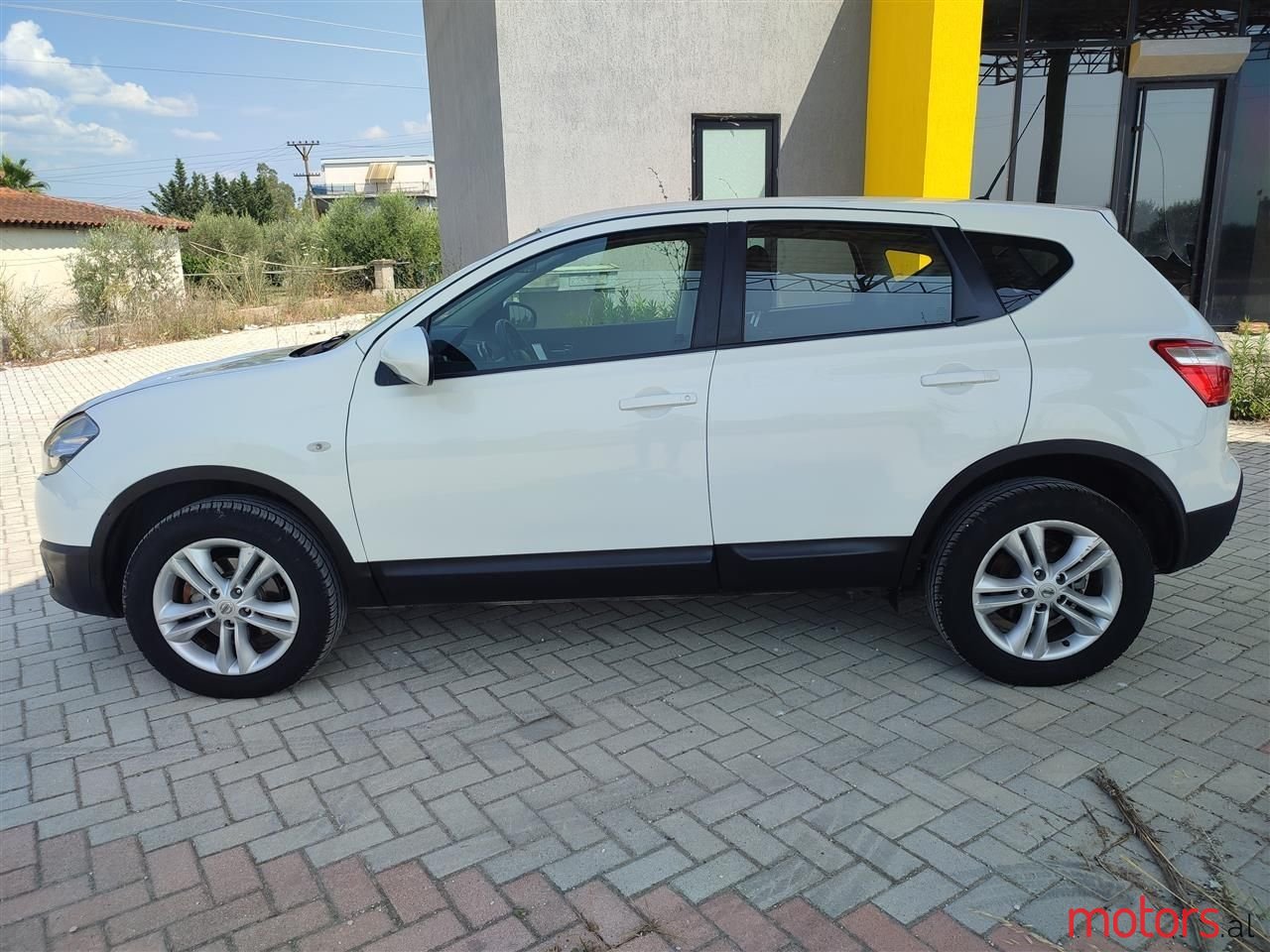 2011' Nissan Qashqai photo #4