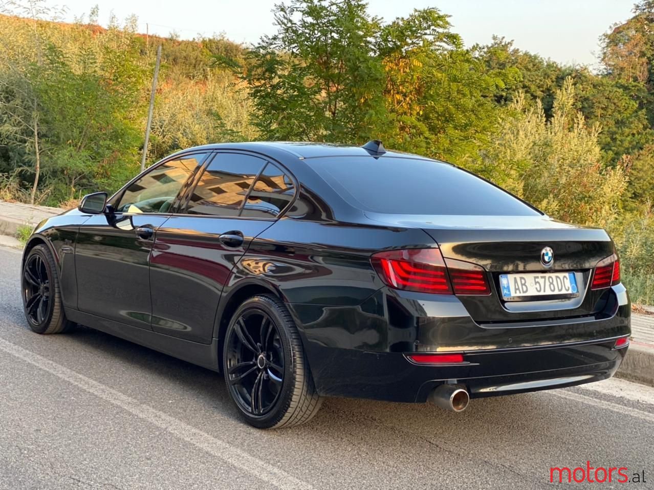 2014' BMW 535 photo #2