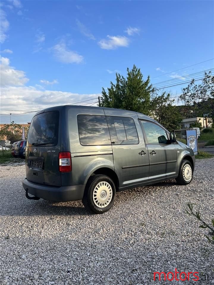 2005' Volkswagen Caddy photo #2