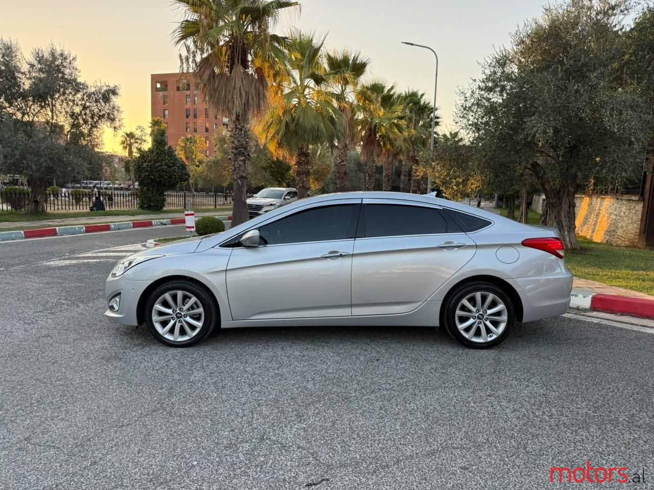 2012' Hyundai i40 photo #4