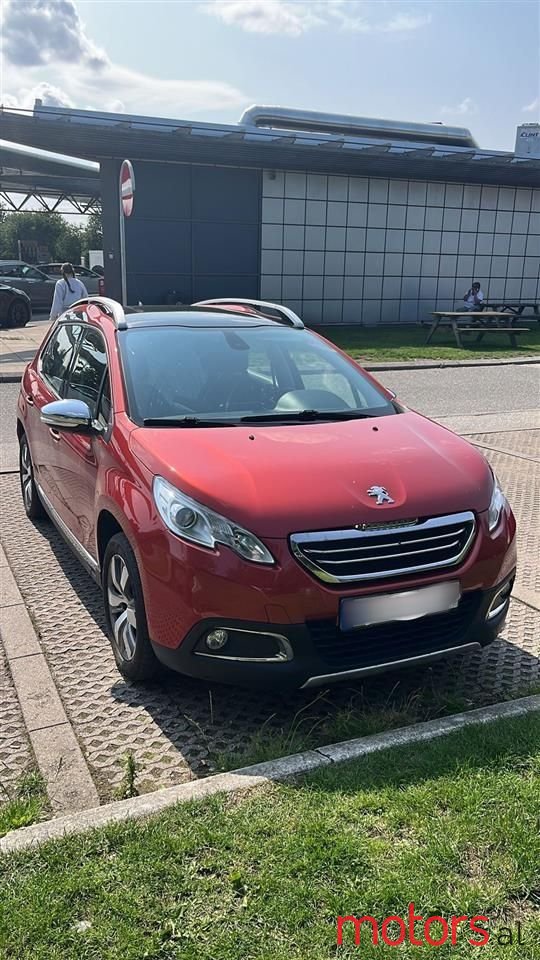 2016' Peugeot 2008 photo #1