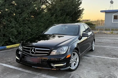 2012' Mercedes-Benz C 300
